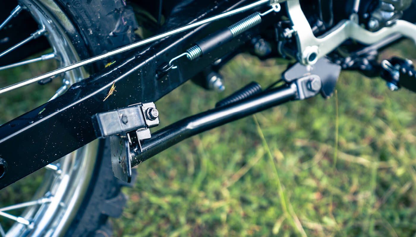 Dual Big Foot Side Stands - XR190 Farm_2-Wheel_Hub_12_Dual_Big_Foot_Side_Stands_XR190