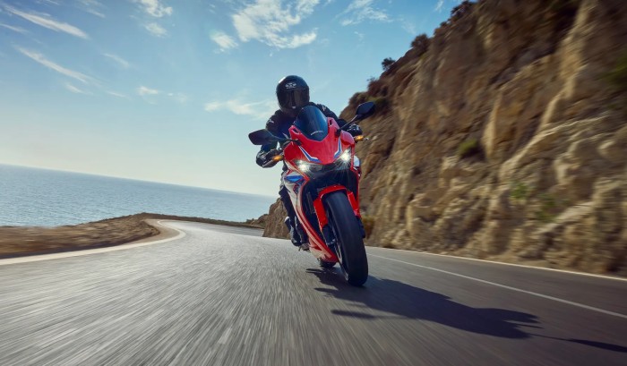 Sports Riding Position Sports Riding Position