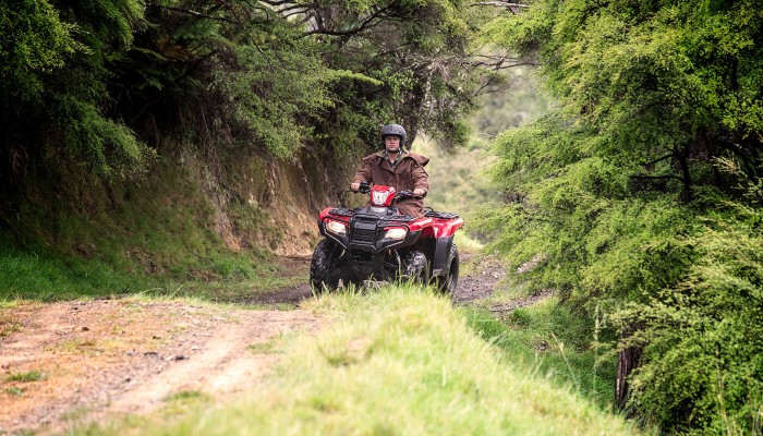 trx520fm2-product-page-zig-zag-img1-1400x800